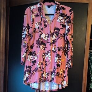 New Directions Pink Floral Button Down Shirt